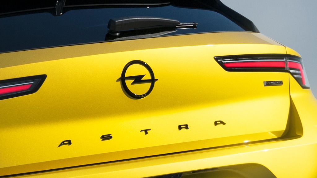 Opel Astra | Choose your model | Opel